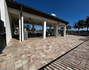 14499 Cantabria Drive - Photo Thumbnail 18