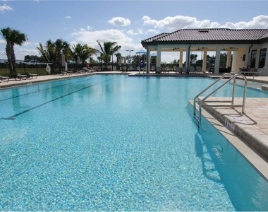 14499 Cantabria Drive - Photo Thumbnail 17