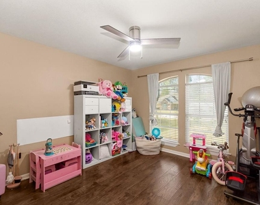 222 Doncaster Street - Photo Thumbnail 14