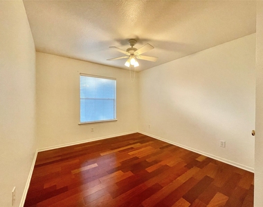 11 Dalea Place - Photo Thumbnail 42
