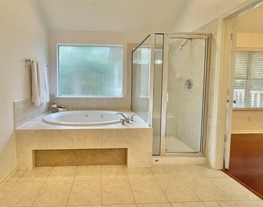 11 Dalea Place - Photo Thumbnail 37