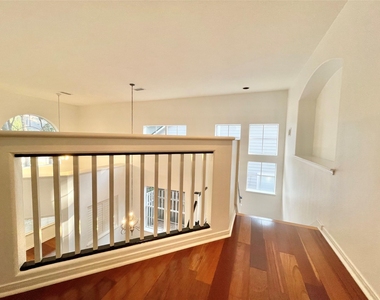 11 Dalea Place - Photo Thumbnail 28