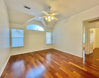 11 Dalea Place - Photo Thumbnail 41