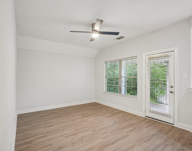 90 Panterra Way - Photo Thumbnail 20