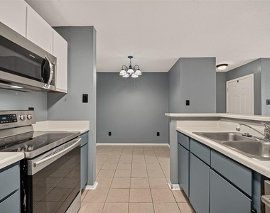 18800 Egret Bay Blvd Boulevard - Photo Thumbnail 15
