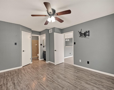 18800 Egret Bay Blvd Boulevard - Photo Thumbnail 19