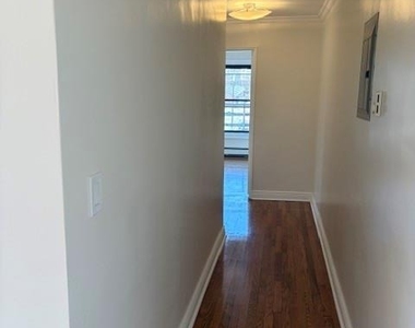 218 Prospect - Photo Thumbnail 13