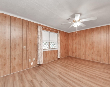 535 Pampa Street - Photo Thumbnail 19