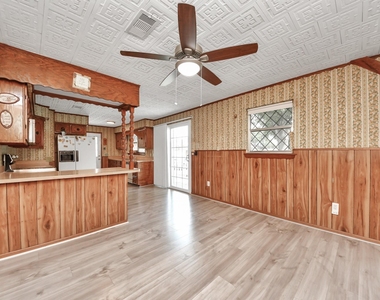 535 Pampa Street - Photo Thumbnail 24