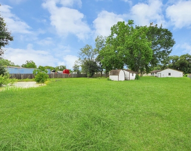 535 Pampa Street - Photo Thumbnail 44