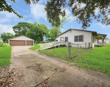 535 Pampa Street - Photo Thumbnail 36