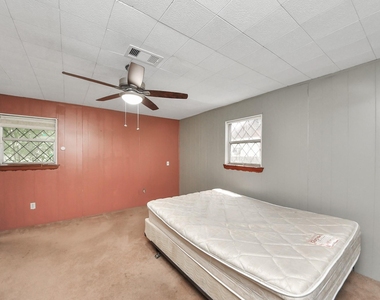 535 Pampa Street - Photo Thumbnail 35