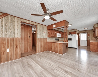 535 Pampa Street - Photo Thumbnail 25