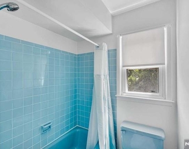 516 Knickerbocker - Photo Thumbnail 22