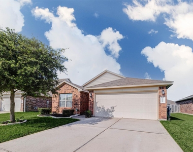 5422 Dovetail Arbor Trace - Photo Thumbnail 3