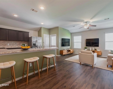 5422 Dovetail Arbor Trace - Photo Thumbnail 4