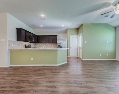 5422 Dovetail Arbor Trace - Photo Thumbnail 7