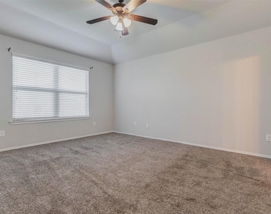 5422 Dovetail Arbor Trace - Photo Thumbnail 12