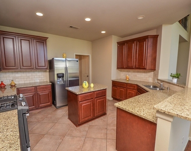 26111 Salt Creek Lane - Photo Thumbnail 15