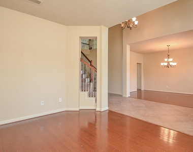 26111 Salt Creek Lane - Photo Thumbnail 9