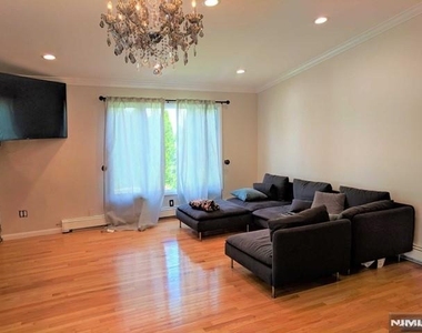 449 Alder - Photo Thumbnail 2
