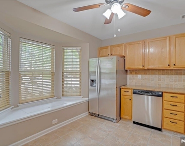 2269 Nash - Photo Thumbnail 15
