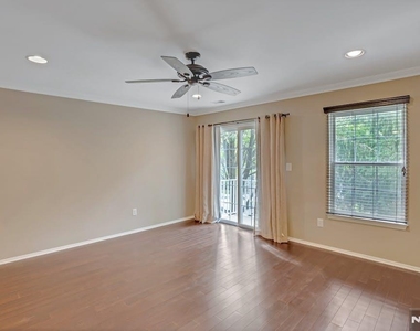2269 Nash - Photo Thumbnail 8