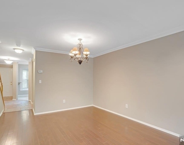2269 Nash - Photo Thumbnail 10