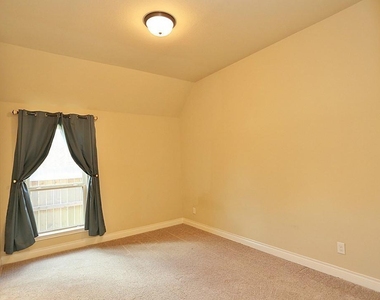 6707 Miller Shadow Lane - Photo Thumbnail 17