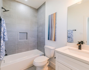 8323 Brecha Ln Lane - Photo Thumbnail 26