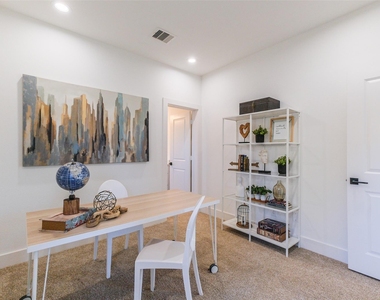 8323 Brecha Ln Lane - Photo Thumbnail 2