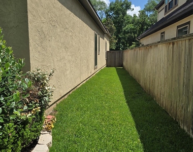 10 Val Delsa Court - Photo Thumbnail 43