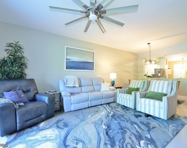 14350 Bristol Bay Place - Photo Thumbnail 4