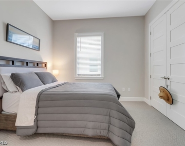 6299 Arriba Avenue - Photo Thumbnail 15