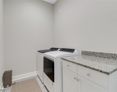 6299 Arriba Avenue - Photo Thumbnail 18
