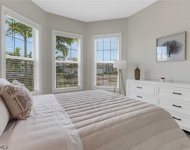 6299 Arriba Avenue - Photo Thumbnail 12