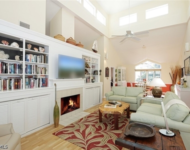 640 2nd Street S - Photo Thumbnail 1