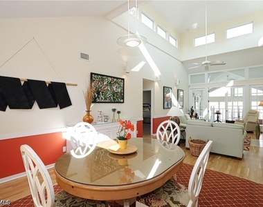 640 2nd Street S - Photo Thumbnail 5