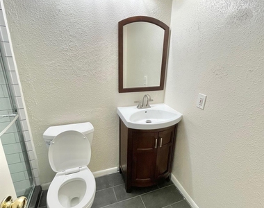 4115 Issacks Way - Photo Thumbnail 7