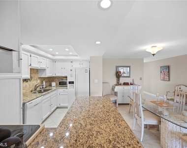 3443 Gulf Shore Boulevard N - Photo Thumbnail 10