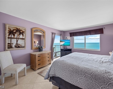 3443 Gulf Shore Boulevard N - Photo Thumbnail 14