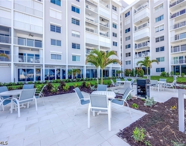 3443 Gulf Shore Boulevard N - Photo Thumbnail 35