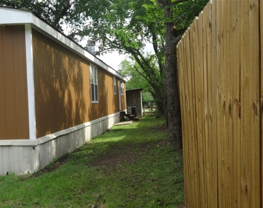 1220 8th Street - Photo Thumbnail 13