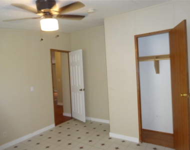 1220 8th Street - Photo Thumbnail 9