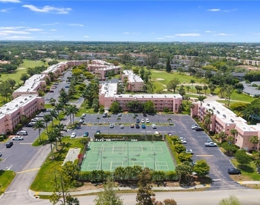 400 Forest Lakes Boulevard - Photo Thumbnail 36