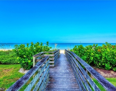 559 Beachwalk Circle - Photo Thumbnail 32
