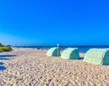 559 Beachwalk Circle - Photo Thumbnail 33