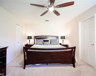 559 Beachwalk Circle - Photo Thumbnail 17