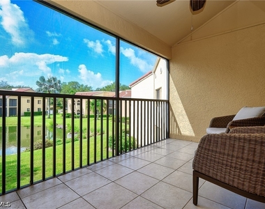 559 Beachwalk Circle - Photo Thumbnail 4