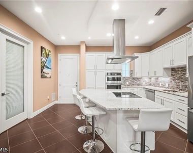 21460 Strada Nuova Circle - Photo Thumbnail 36